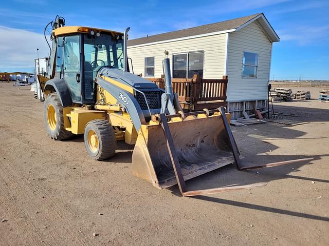 Image of John Deere 310J equipment image 3