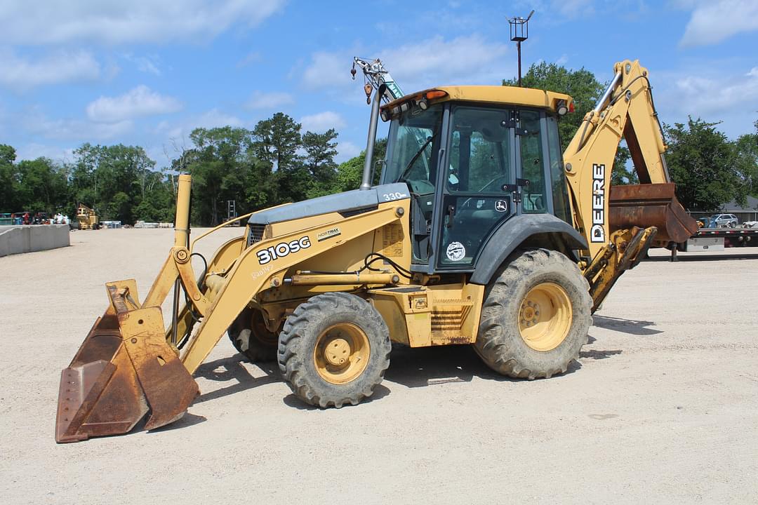 Image of John Deere 310SG Primary image