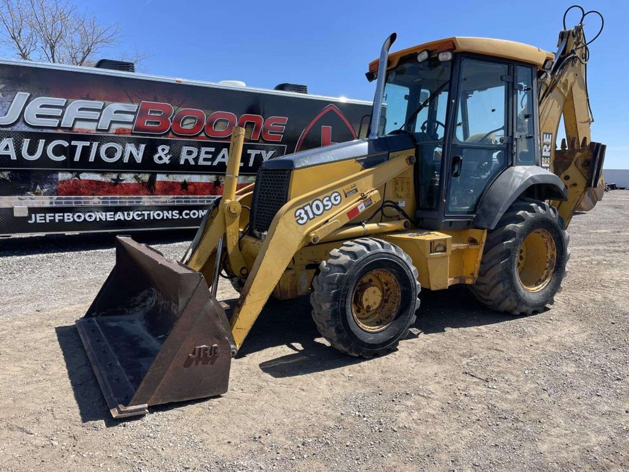 John Deere 310SG Equipment Image0