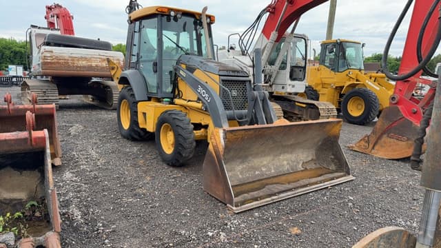 Image of John Deere 310SJ equipment image 2