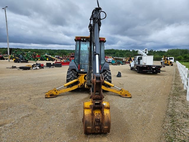 Image of John Deere 310SJ equipment image 3