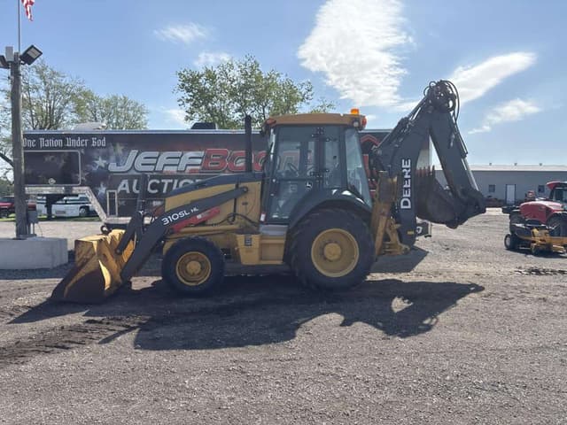 Image of John Deere 310SL equipment image 3