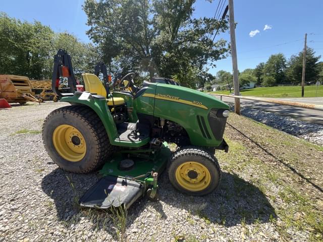 Image of John Deere 3120 equipment image 1