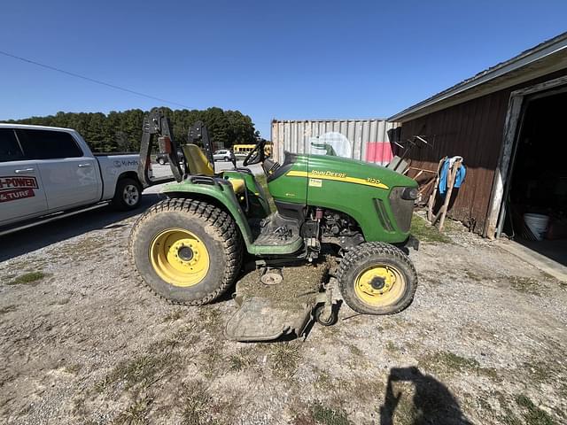 Image of John Deere 3120 equipment image 1