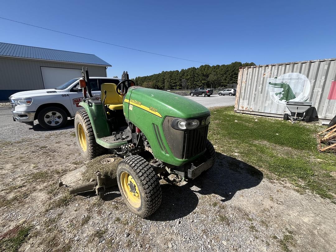 Image of John Deere 3120 Primary image