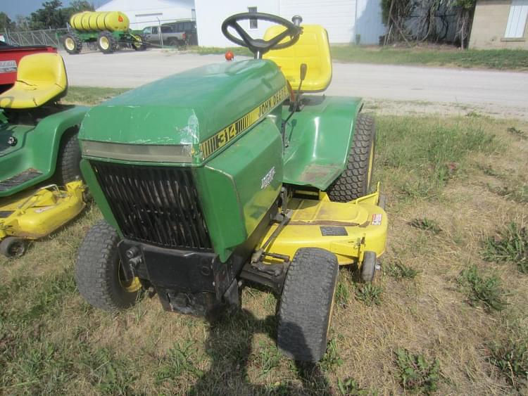 John deere 2024 314 garden tractor