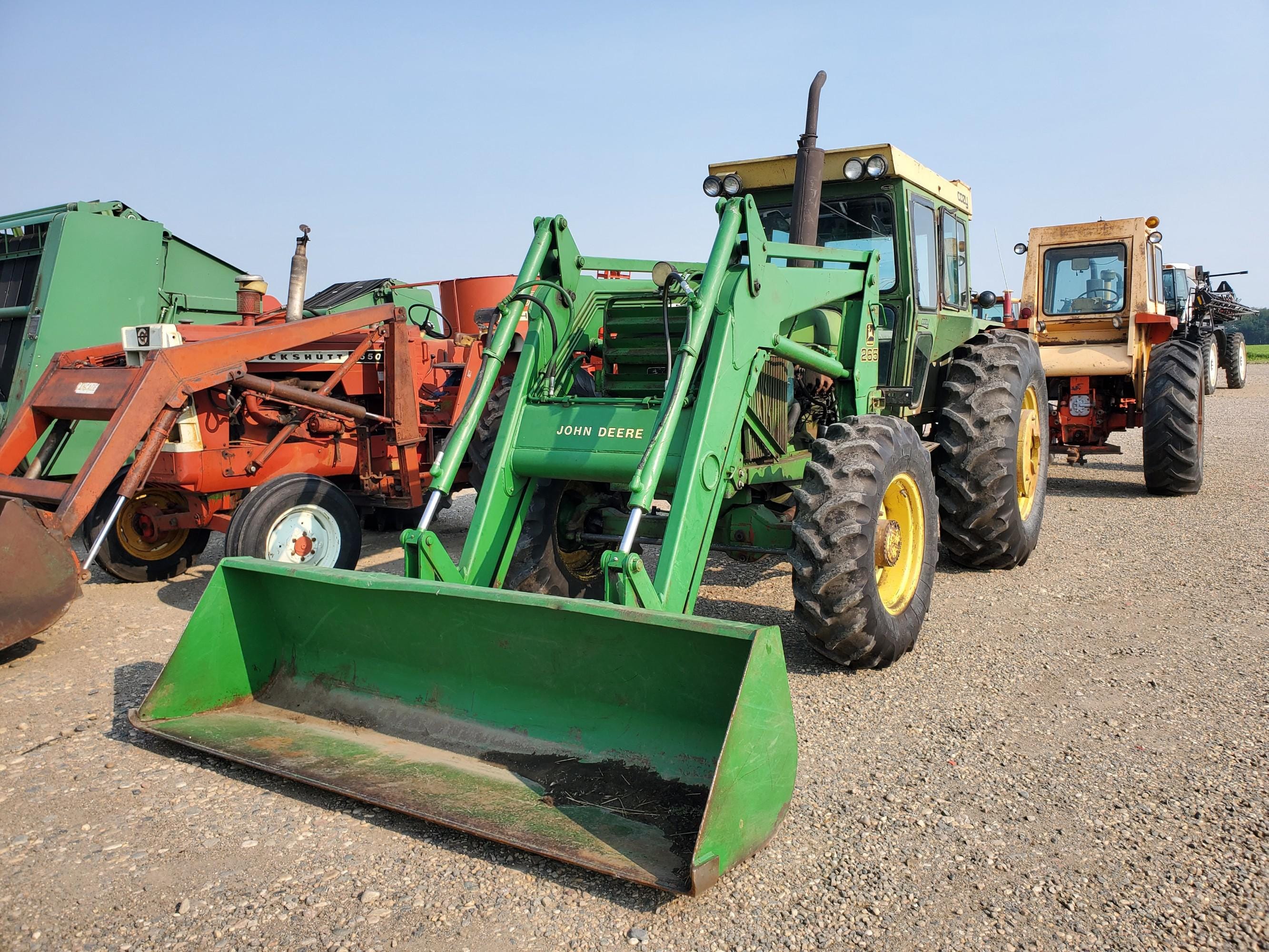 Main image John Deere 3140