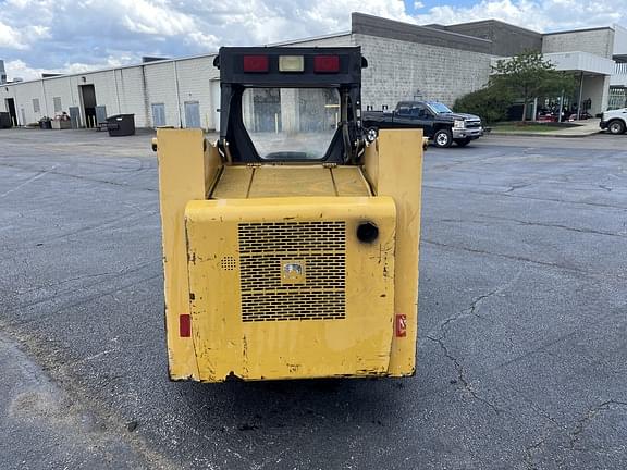 Image of John Deere 315 equipment image 2