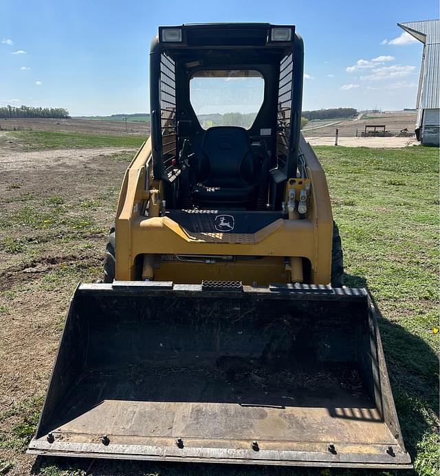 Image of John Deere 315 equipment image 2