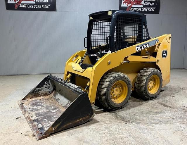 Image of John Deere 315 equipment image 1