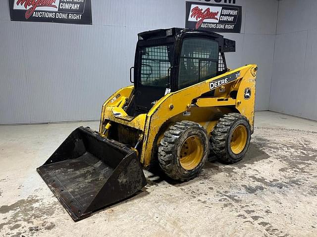 Image of John Deere 315 equipment image 1