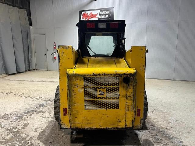 Image of John Deere 315 equipment image 3