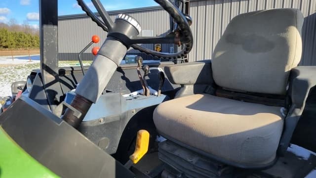 Image of John Deere 3150 equipment image 4