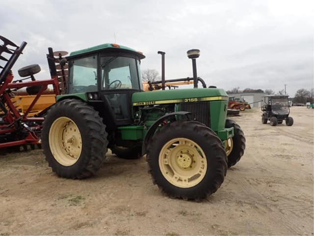 Image of John Deere 3155 equipment image 3
