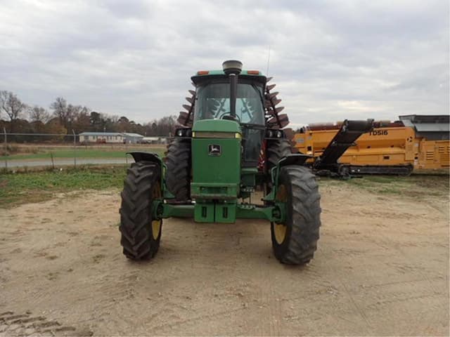 Image of John Deere 3155 equipment image 2