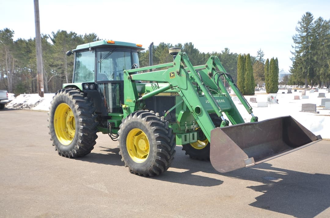 Image of John Deere 3155 Primary image