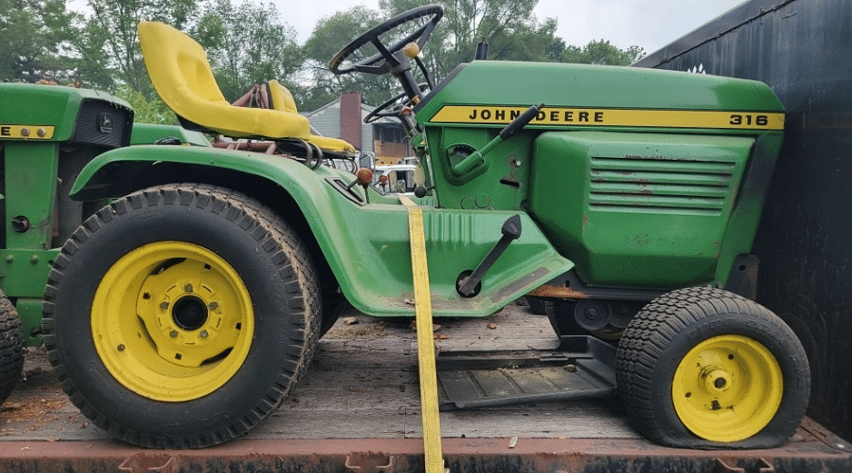 Image of John Deere 316 Primary Image