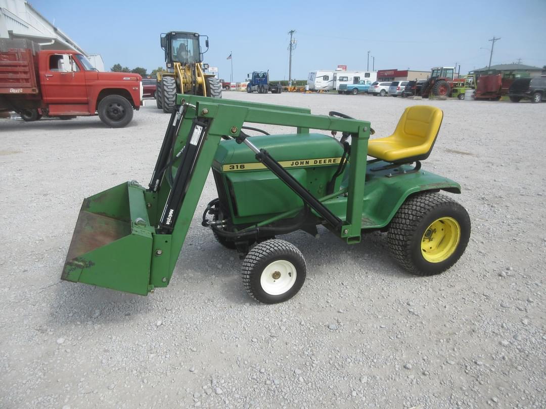 Image of John Deere 316 Primary image