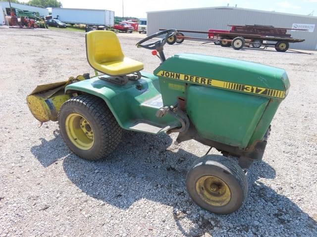 Image of John Deere 317 equipment image 2