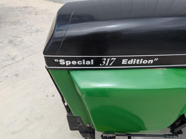 Image of John Deere 317 equipment image 1