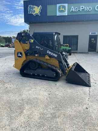 Image of John Deere 317P equipment image 1
