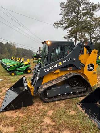Image of John Deere 317P equipment image 2