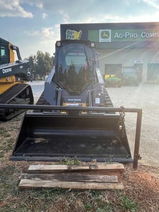 Image of John Deere 317P equipment image 1