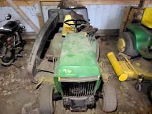 John Deere 317 Image