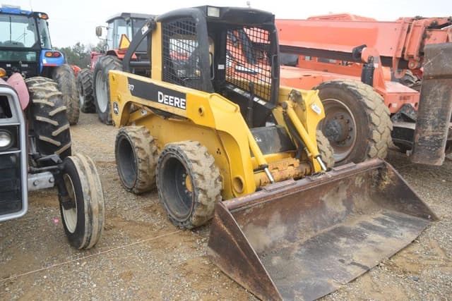 Image of John Deere 317 equipment image 3