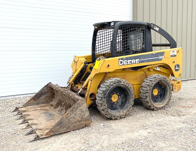 Image of John Deere 317 equipment image 1