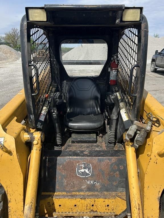 Image of John Deere 317 equipment image 2