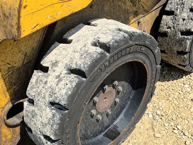 Image of John Deere 317 equipment image 3