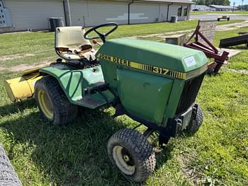 John Deere 317 Equipment Image0