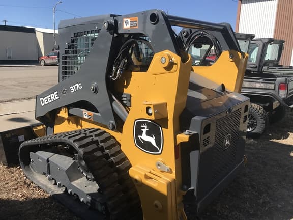 Image of John Deere 317G equipment image 1