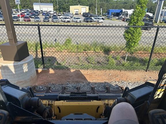 Image of John Deere 317G equipment image 1