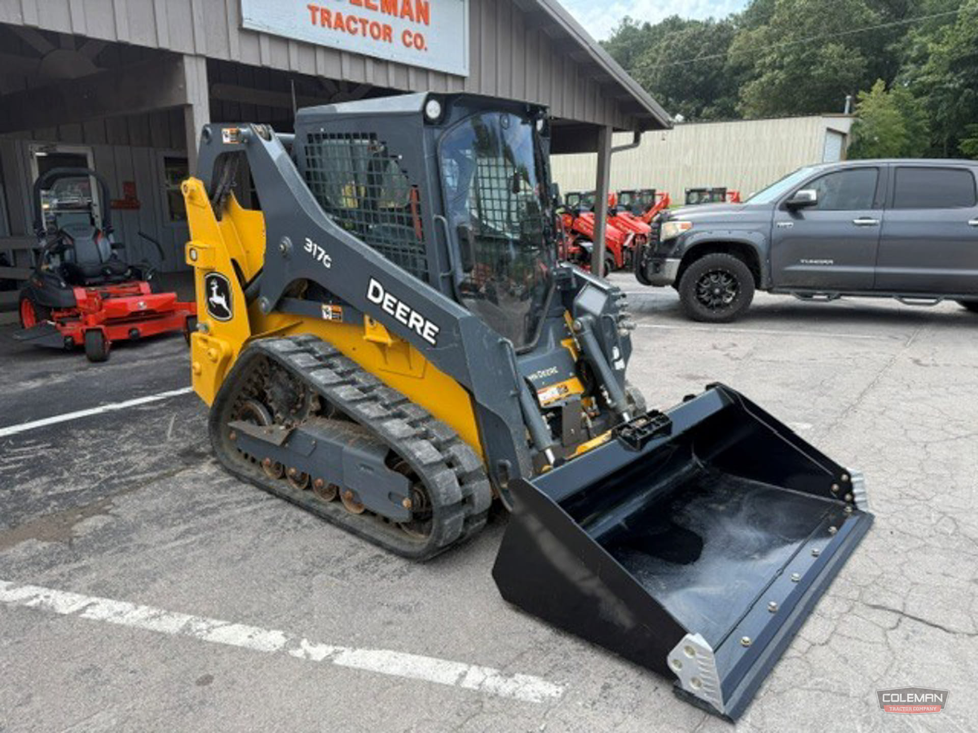 2022 John Deere 317G Equipment Image0