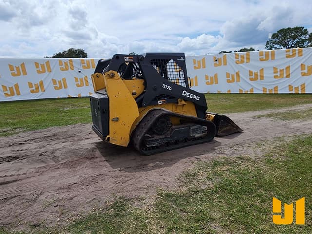 Image of John Deere 317G equipment image 4