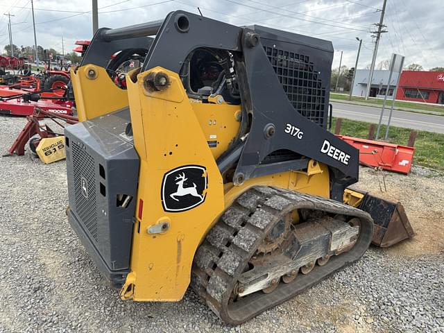 Image of John Deere 317G equipment image 4