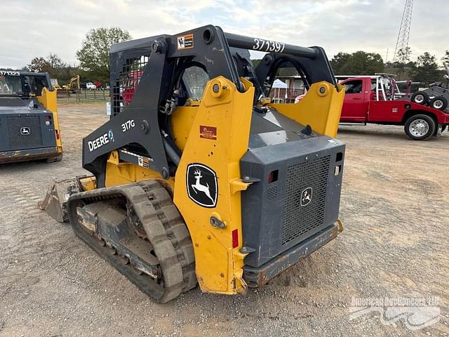 Image of John Deere 317G equipment image 3