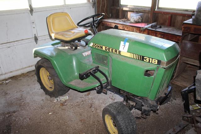 Image of John Deere 318 Image 0