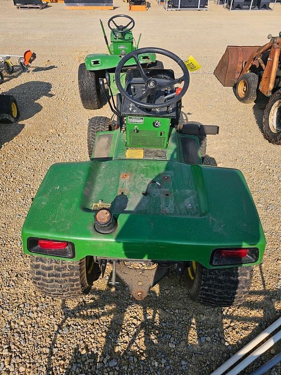 Image of John Deere 318 Image 0