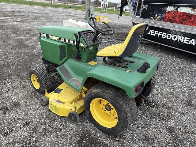 Image of John Deere 318 equipment image 1