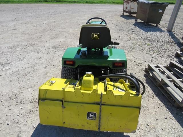 Image of John Deere 318 equipment image 2