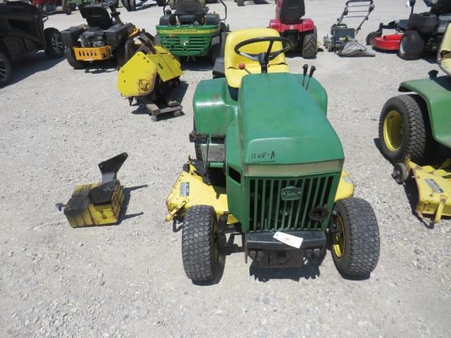 Image of John Deere 318 equipment image 1