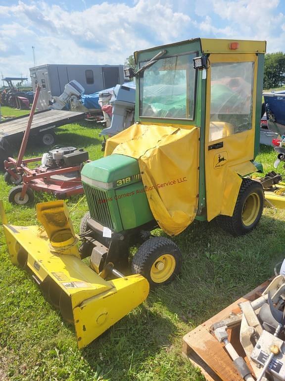Image of John Deere 318 equipment image 2