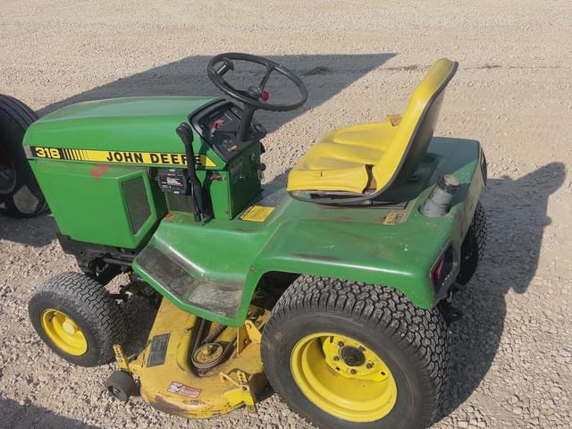 Image of John Deere 318 equipment image 1
