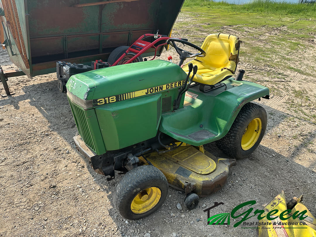 Image of John Deere 318 Primary image
