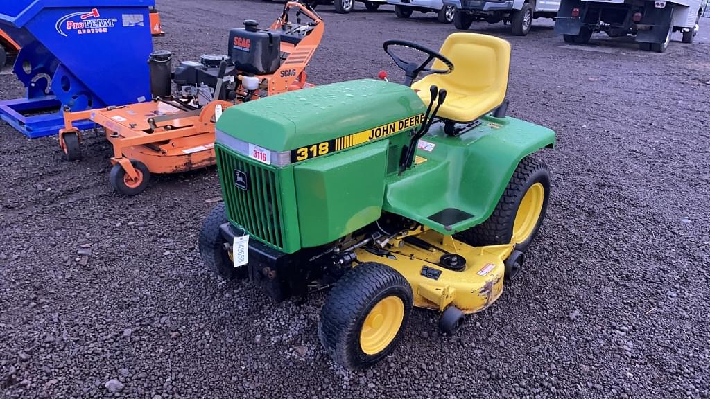 Image of John Deere 318 Primary image