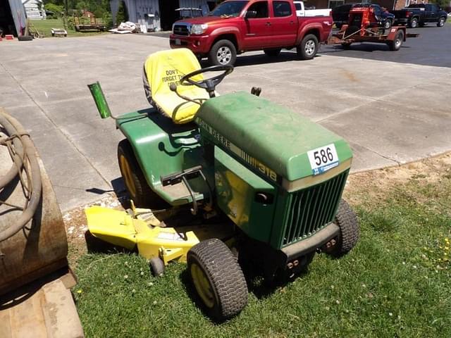 Image of John Deere 318 equipment image 1