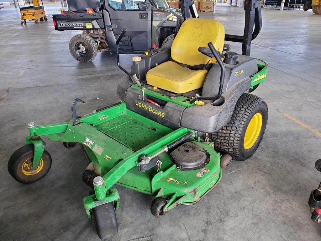 Main image John Deere 318